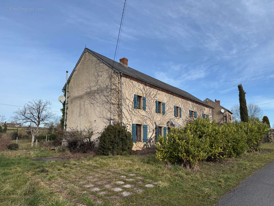 Maison à SAINT-HILAIRE