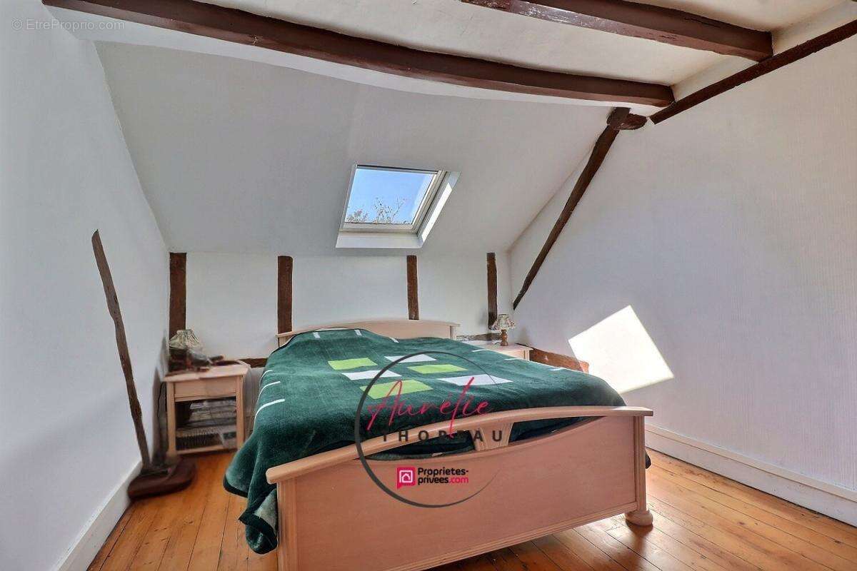 Maison à NEUVILLE-AUX-BOIS