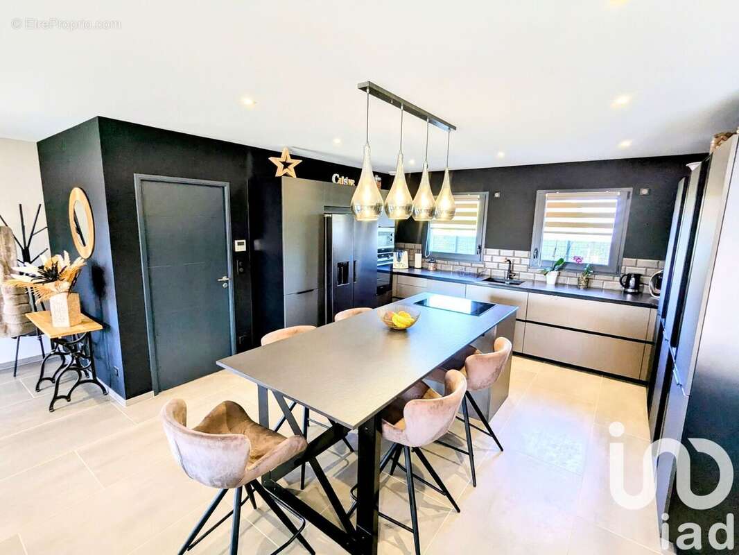 Photo 9 - Maison à PERREUX