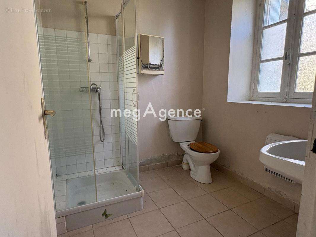 Maison de village – partiellement rénovée - photo 9