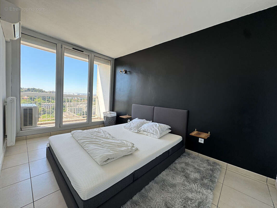 Appartement à MARSEILLE-13E