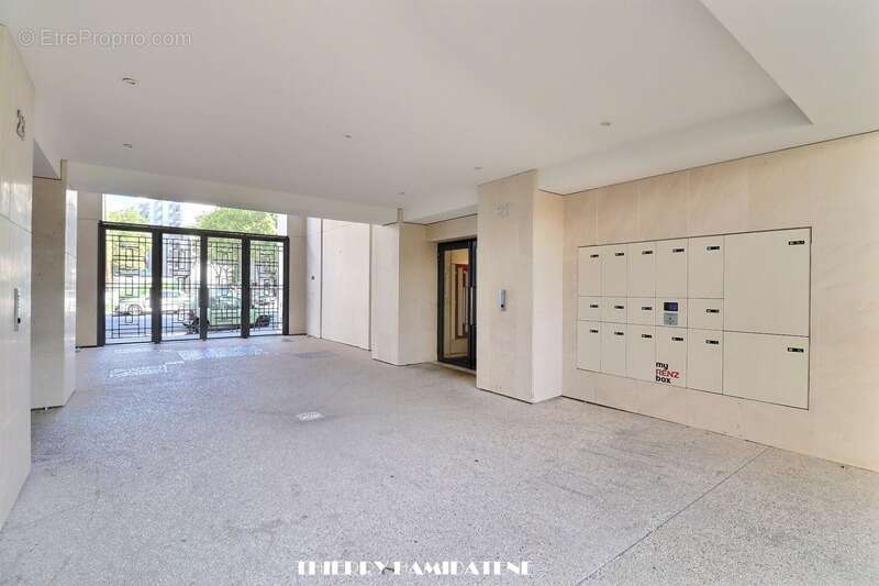 Appartement à COLOMBES