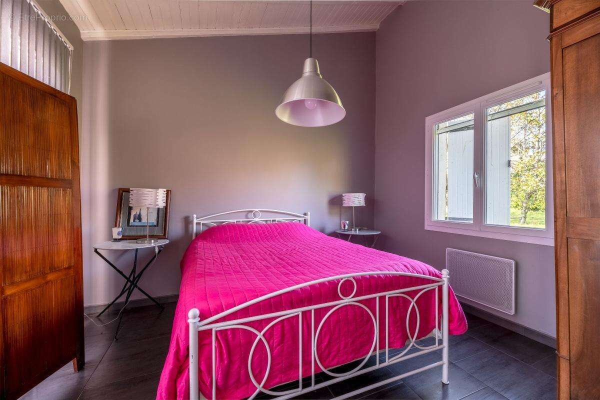 Maison à COULOUNIEIX-CHAMIERS