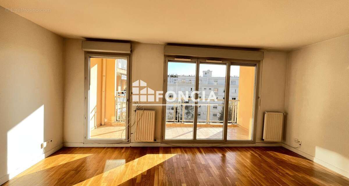 Appartement à LYON-4E