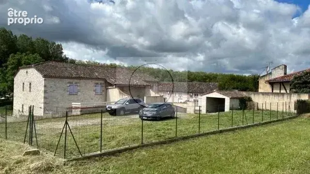 Appartement 12 pièces 360 m² à vendre à Pommevic (82400) - photo 2