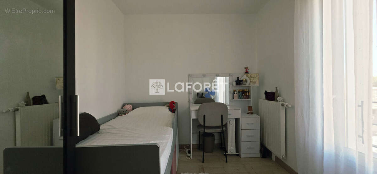 Appartement Stains 4 pièce(s) 79.5 m2 - photo 9