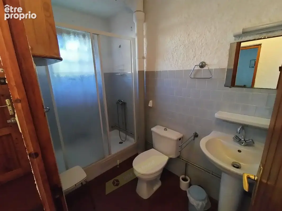 Appartement 2 pièces dans résidence avec piscine - photo 5