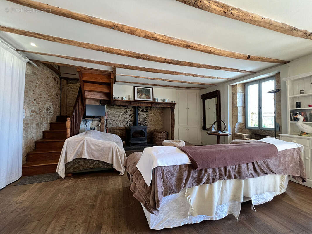 Maison à VILLEFRANCHE-DU-PERIGORD