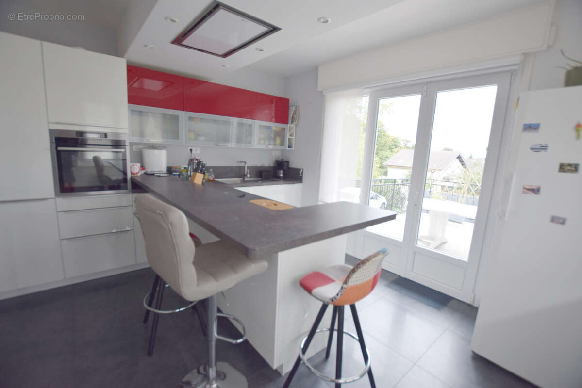 Maison à GRAND-CHARMONT