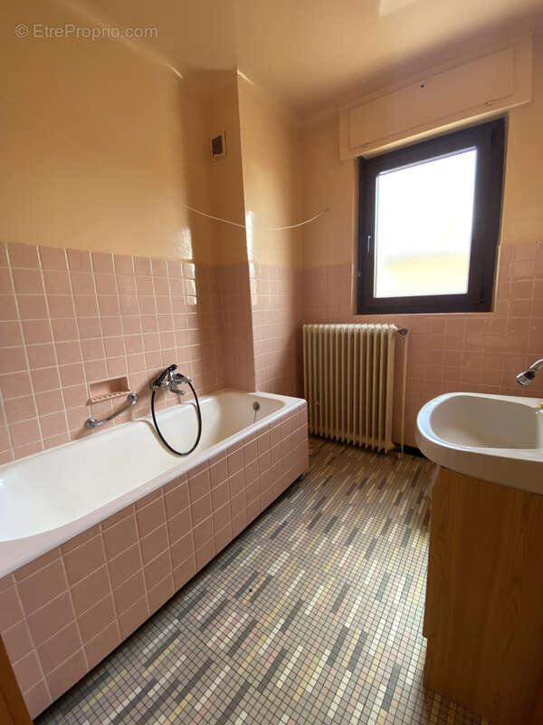 Maison à REMERING