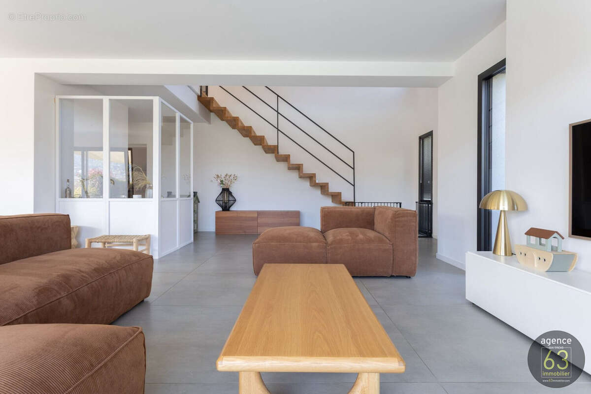 Maison à CLERMONT-FERRAND