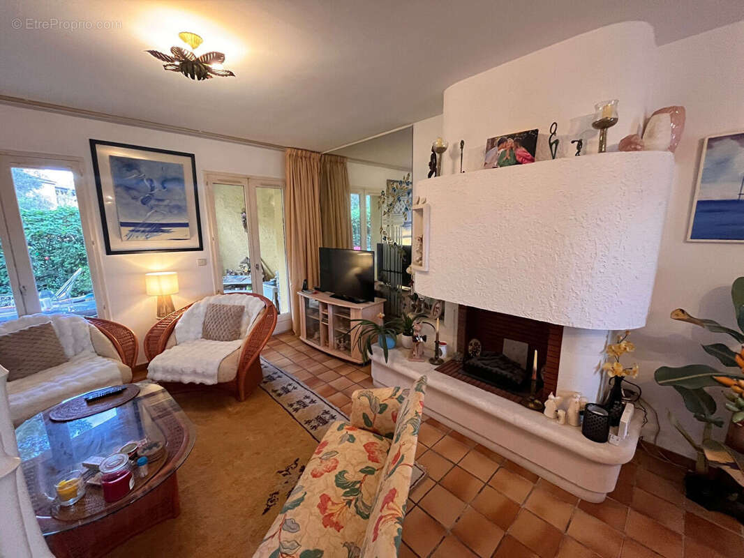Appartement à SANARY-SUR-MER