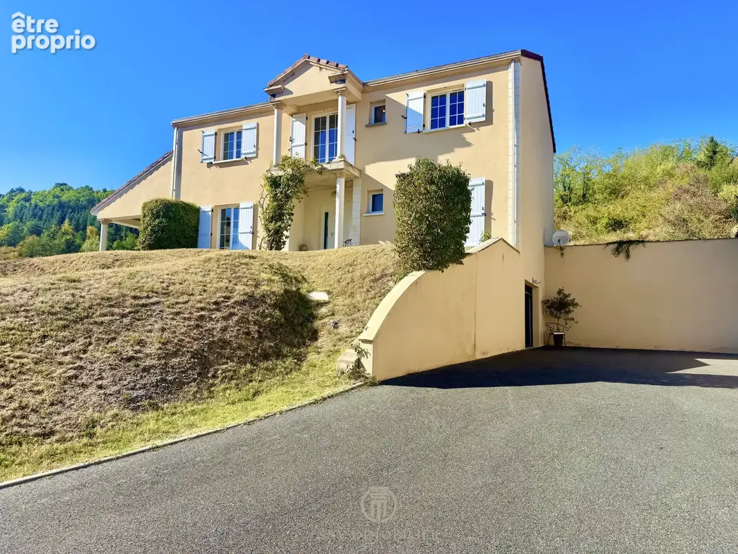 Villa style Île-de-France avec vue - 4 chambres - piscine - garage - photo 31