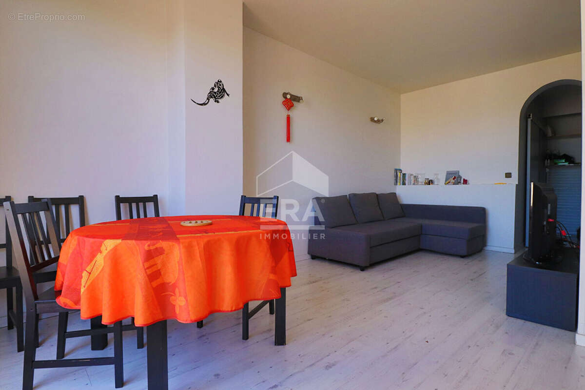 Appartement à MARSEILLE-10E
