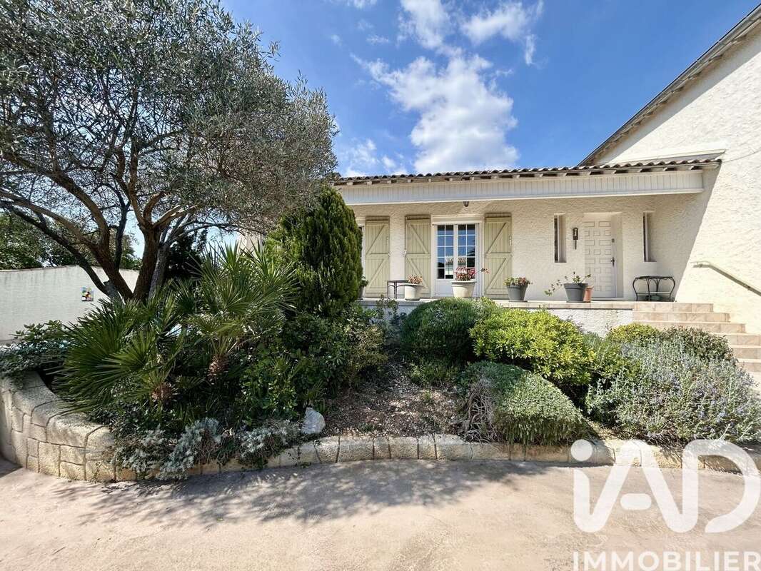 Photo 3 - Maison à COURNONTERRAL