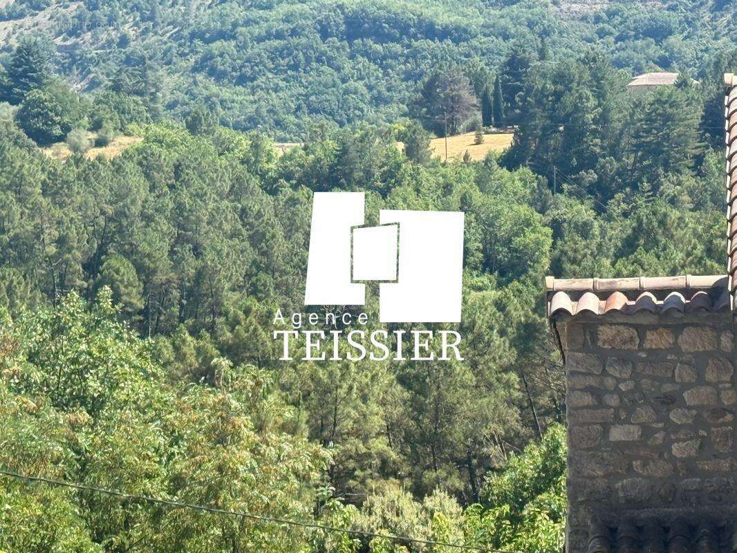 Maison à LES ASSIONS