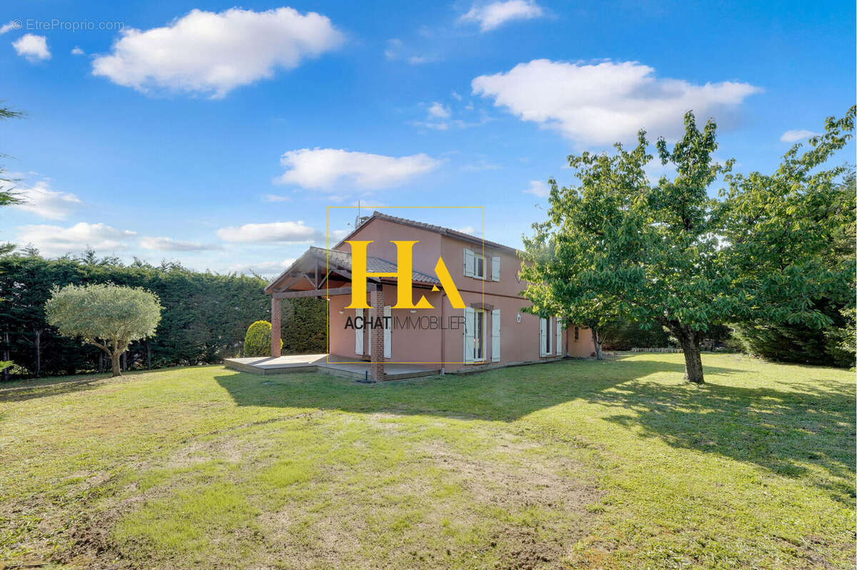 Maison à MONTASTRUC-LA-CONSEILLERE