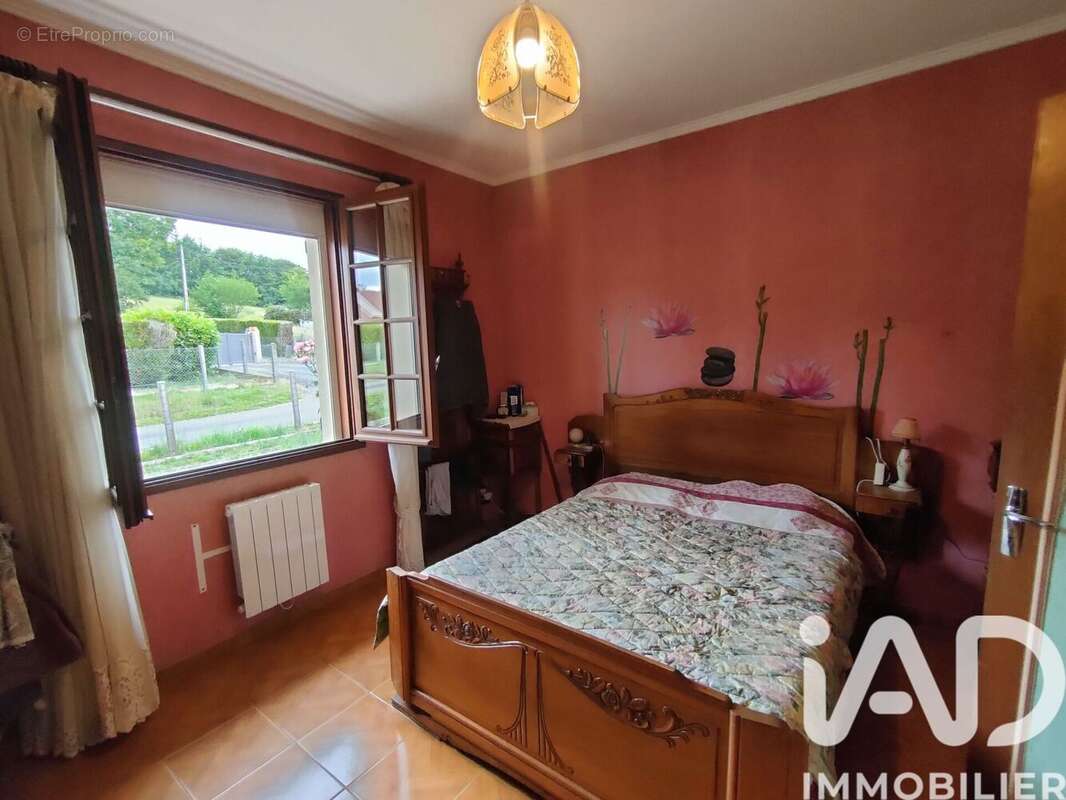 Maison 151 m² à Thorigne-Sur-Due  - photo 9