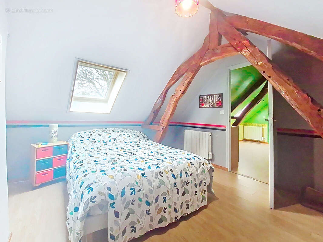 Maison à ETREPAGNY