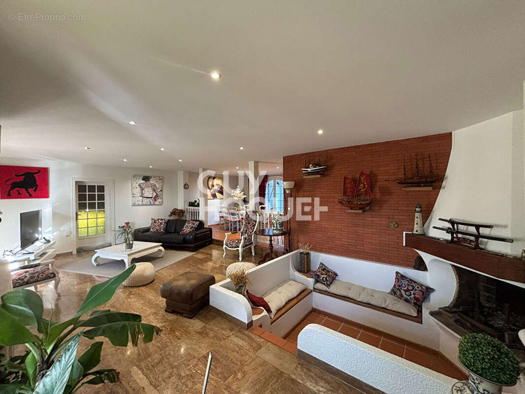 Maison à TOURNEFEUILLE