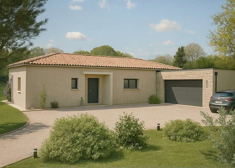 Terrain à TOURRETTES