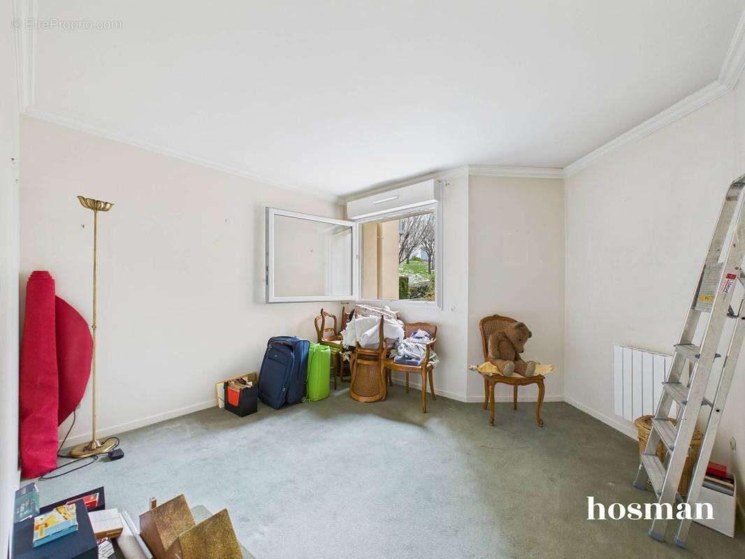 Appartement à LA CELLE-SAINT-CLOUD