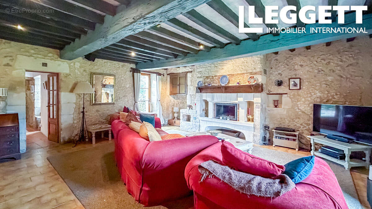 Maison à SAINT-LEON-SUR-L'ISLE