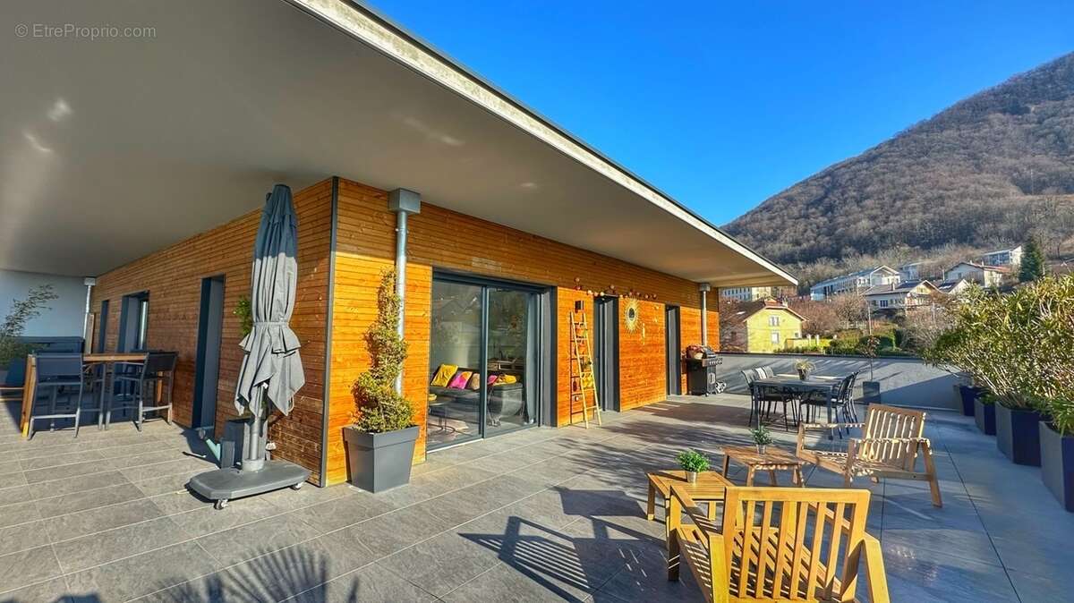 Appartement à VOIRON