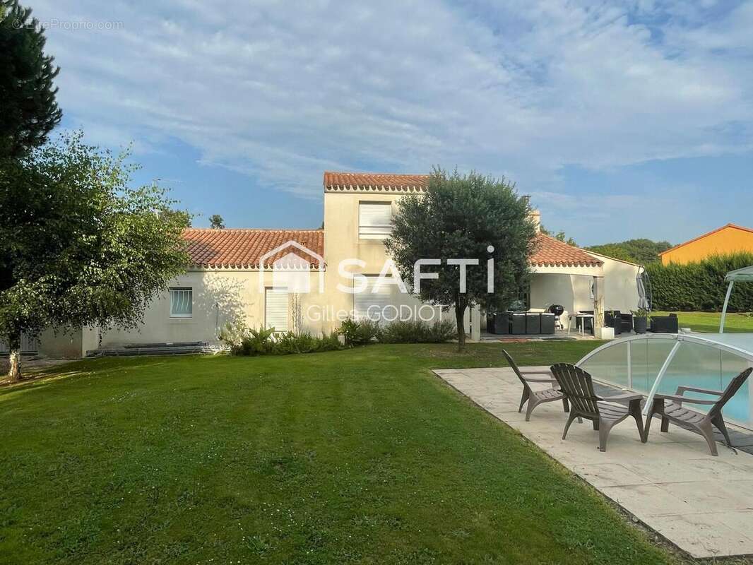 Photo 2 - Maison à BASSE-GOULAINE