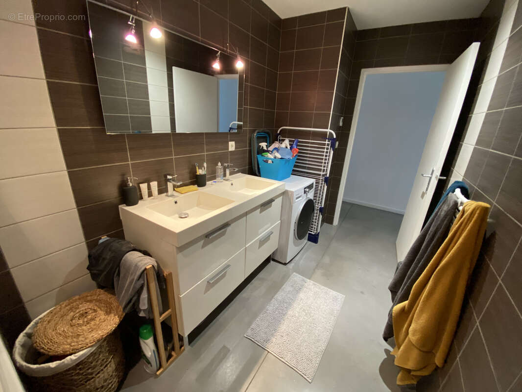 Maison à LES SORINIERES