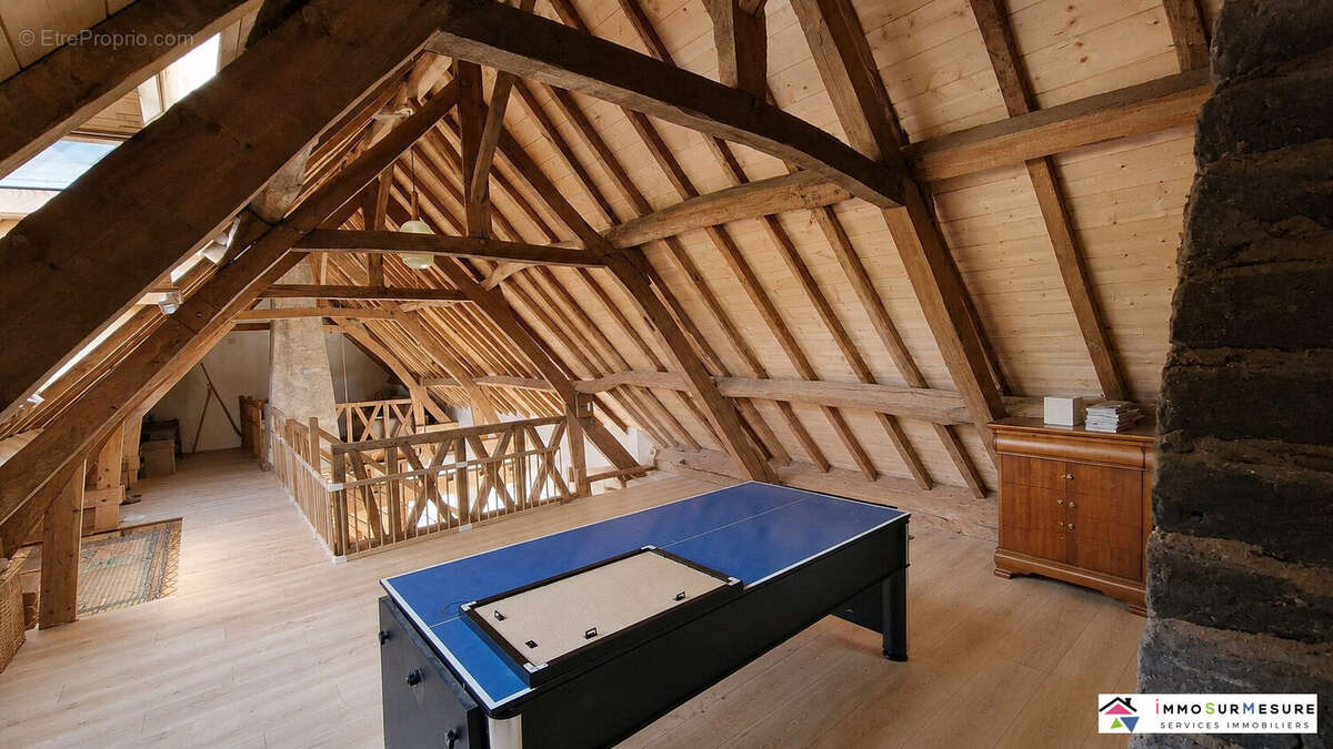 Maison 190 m² à Houvin-Houvigneul  - photo 7