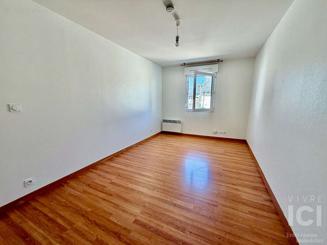 Appartement 2 pieces 35m² - madelaine -champ de mars - box sous sol - photo 9