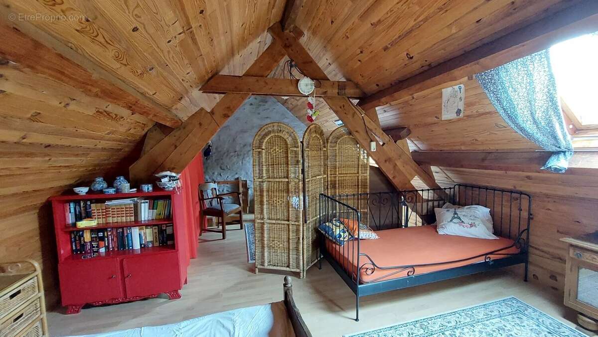 Maison à MAINSAT
