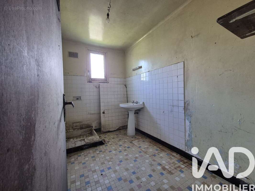 Photo 8 - Maison à LE TOUR-DU-PARC