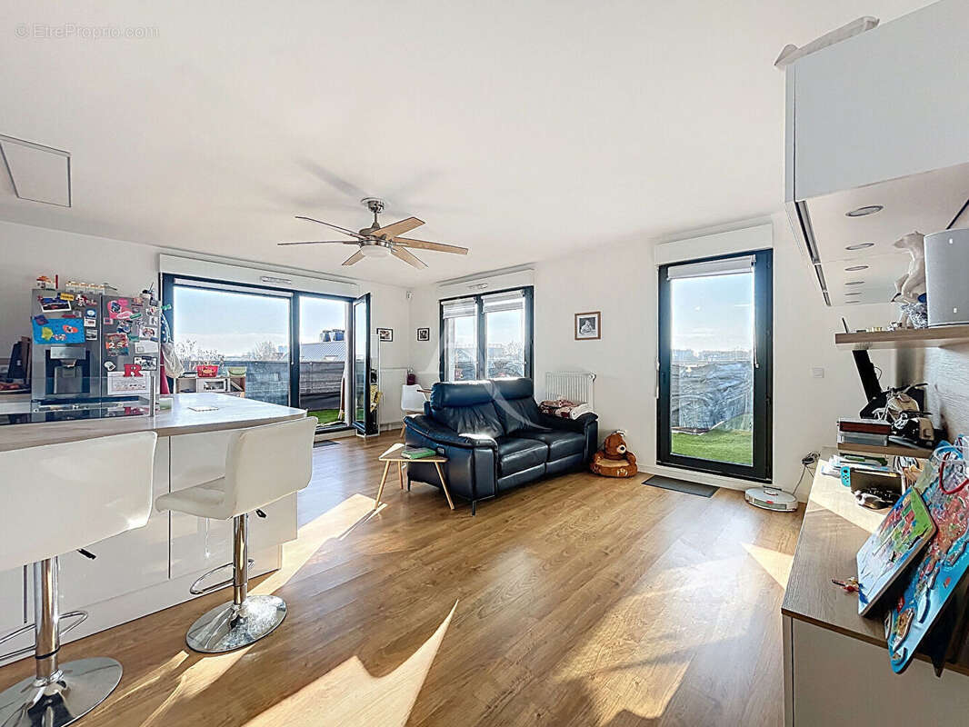 Appartement à COLOMBES