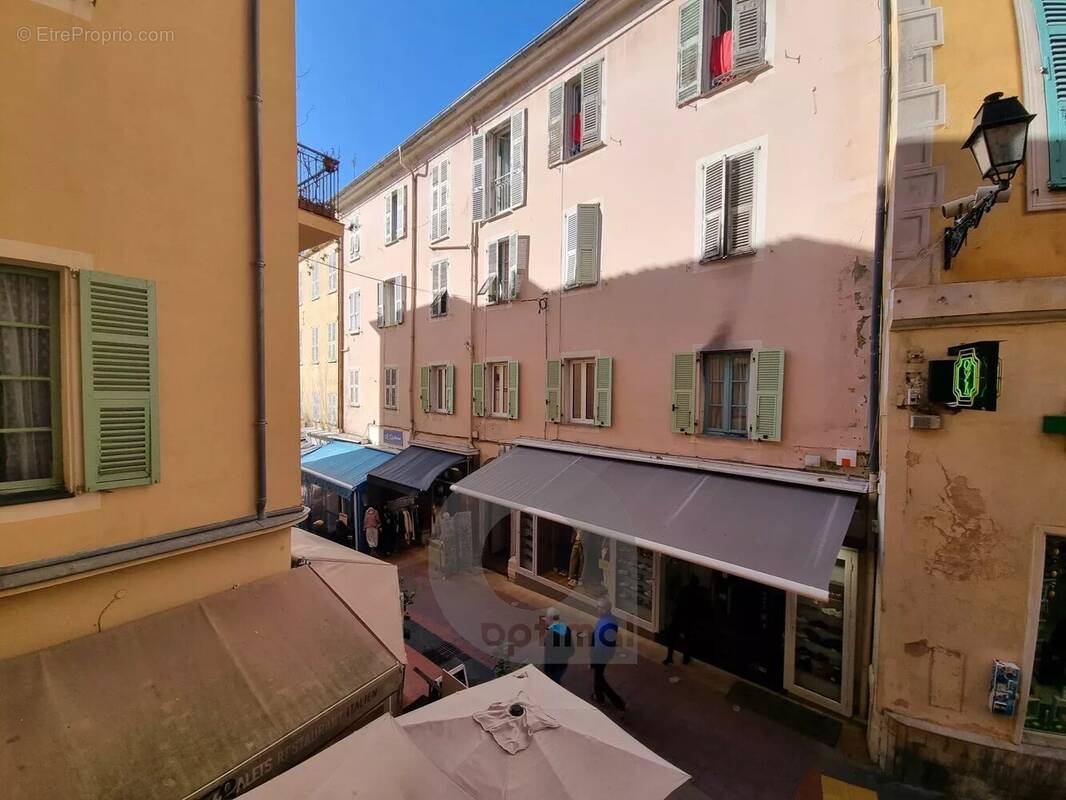 Appartement à MENTON