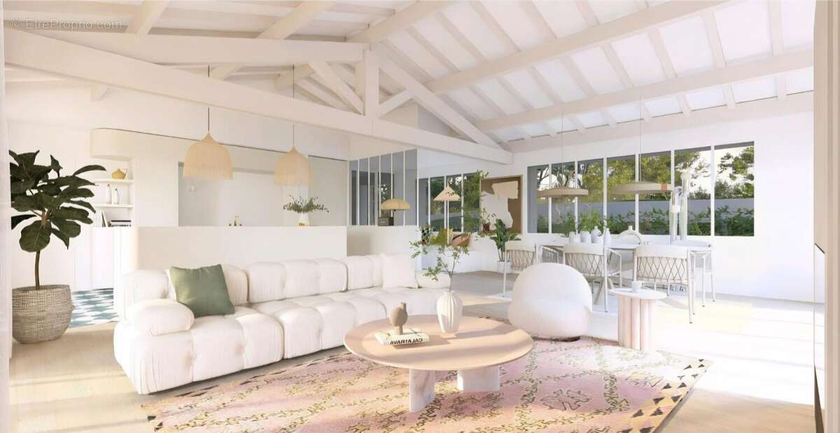 Maison 185 m² à La Teste-De-Buch  - photo 2