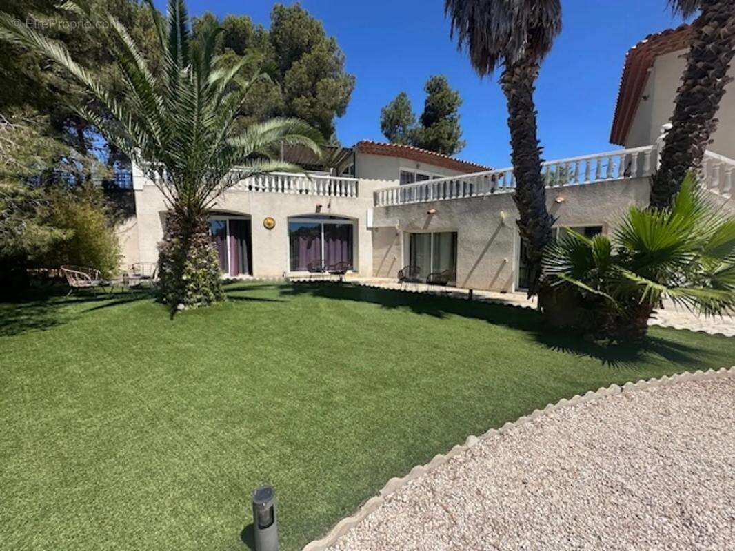 Maison à BAGES
