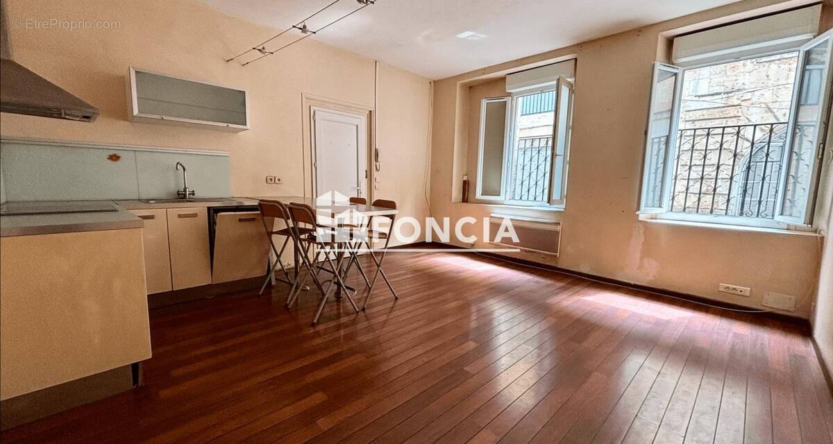Appartement à BORDEAUX