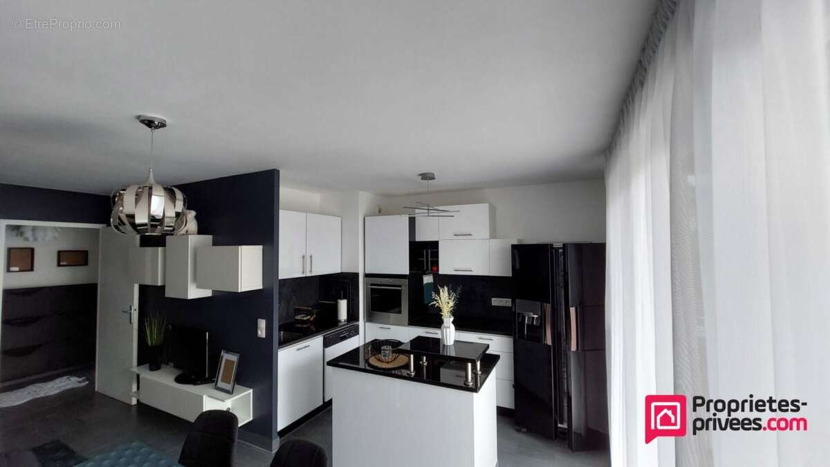 Appartement à CORBEIL-ESSONNES