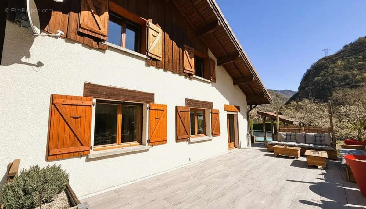 Maison à AIGUEBLANCHE