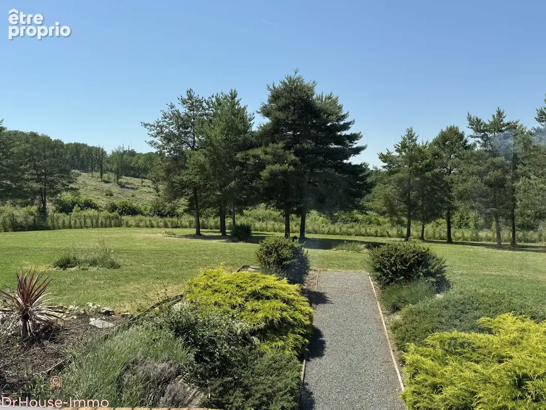 Maison 250 m² à Boulazac  - photo 11