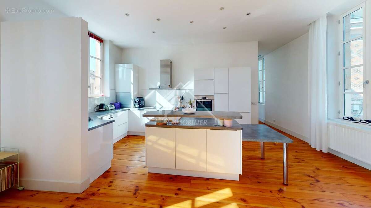 Appartement à MOULINS