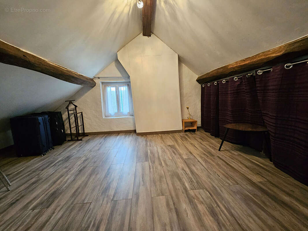 Appartement à SAINT-SOUPPLETS