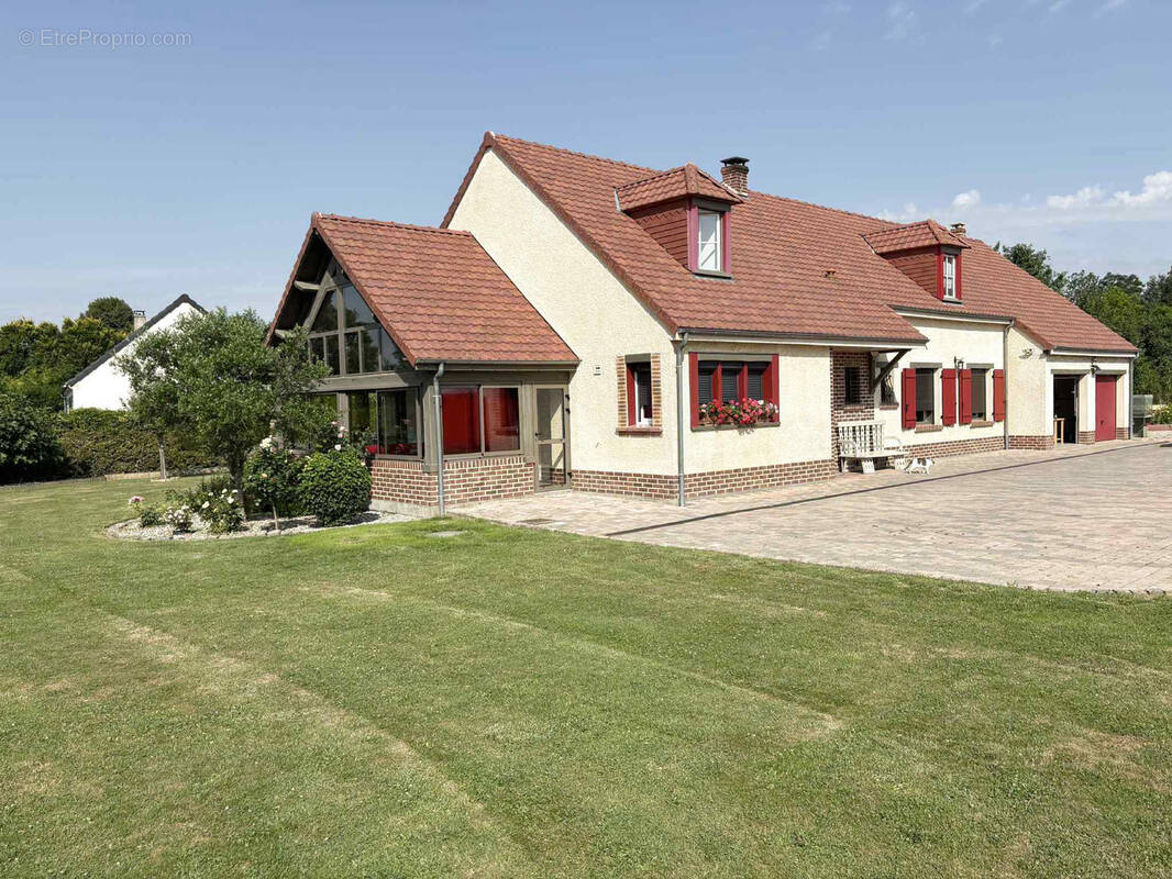 Maison à HALLENCOURT