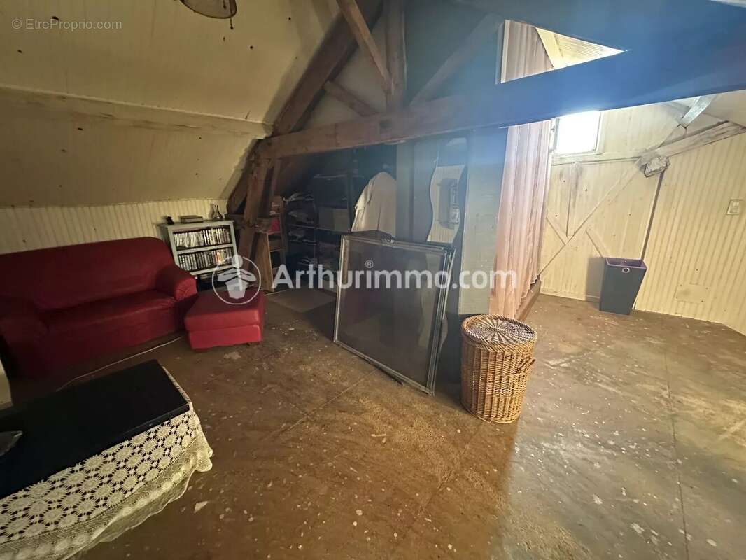 Appartement à SAINT-ASTIER