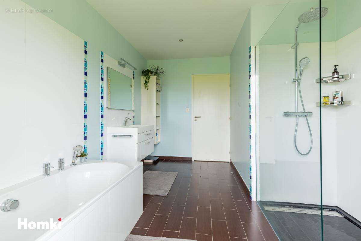 Maison à PECHBONNIEU