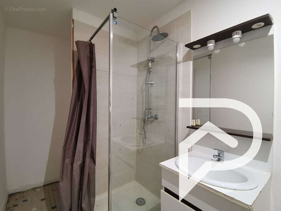 Appartement à CAZAUBON