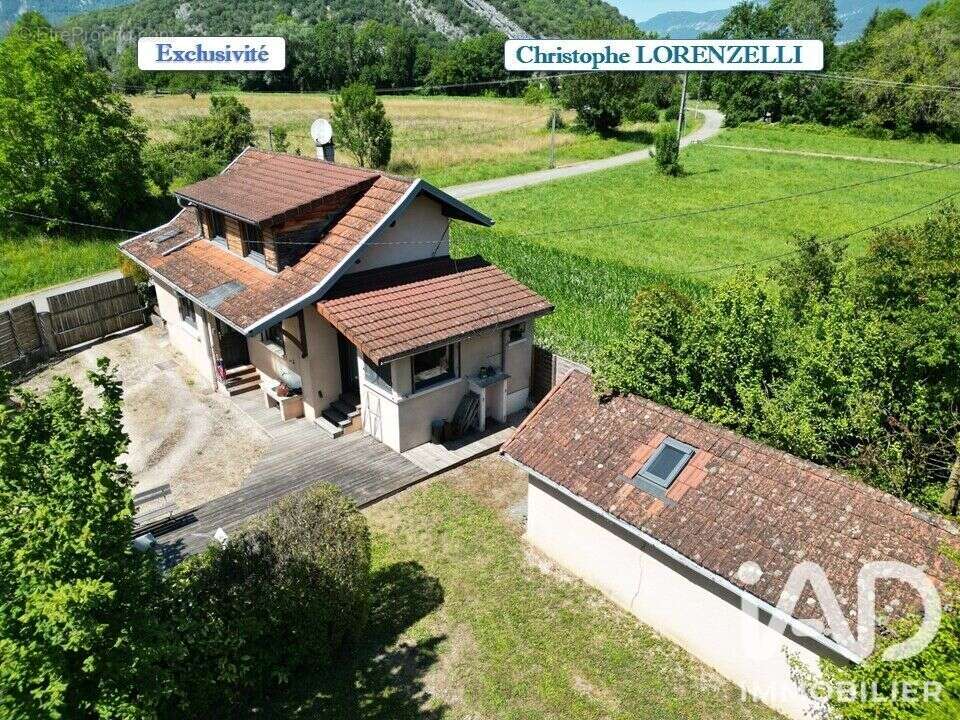 Maison 62 m² à Chanaz  - photo 2