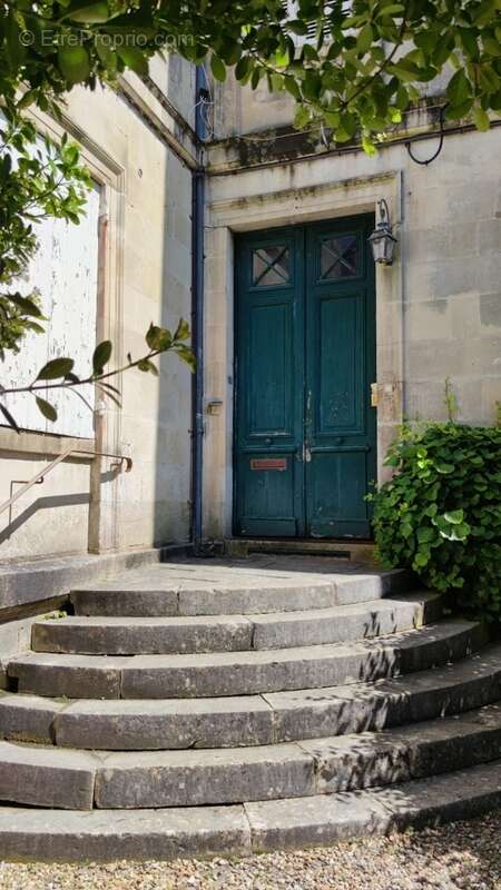 Superbe maison de maitre 7 chambres avec jardin, garage et vue sur la rivière à Saintes - photo 19